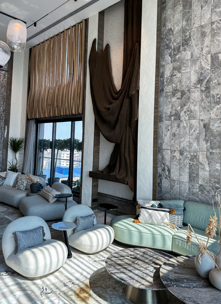 The Transformative Power of Art in Interior Design: Beyond Aesthetics ...